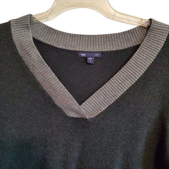 GAP Preppy Crossover Vee Colorblock Sweater Large - Picture 6 of 13